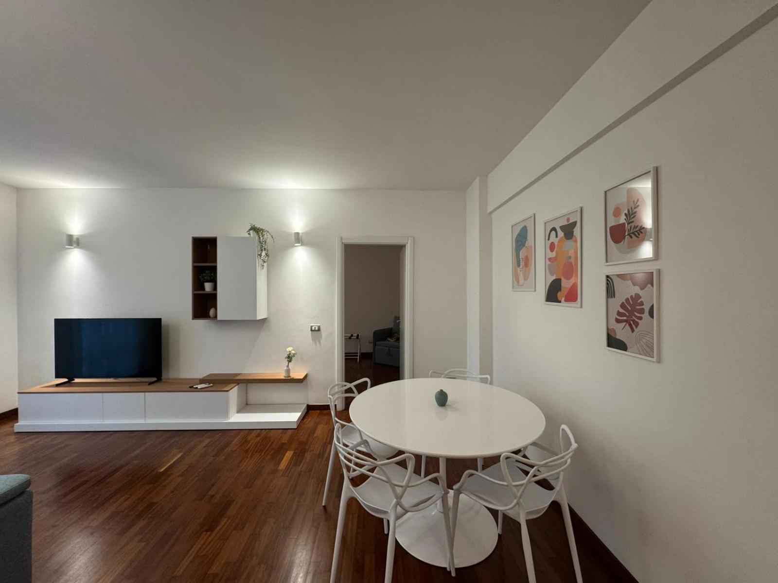 Papa's - A New Flat In Portuense Apartment